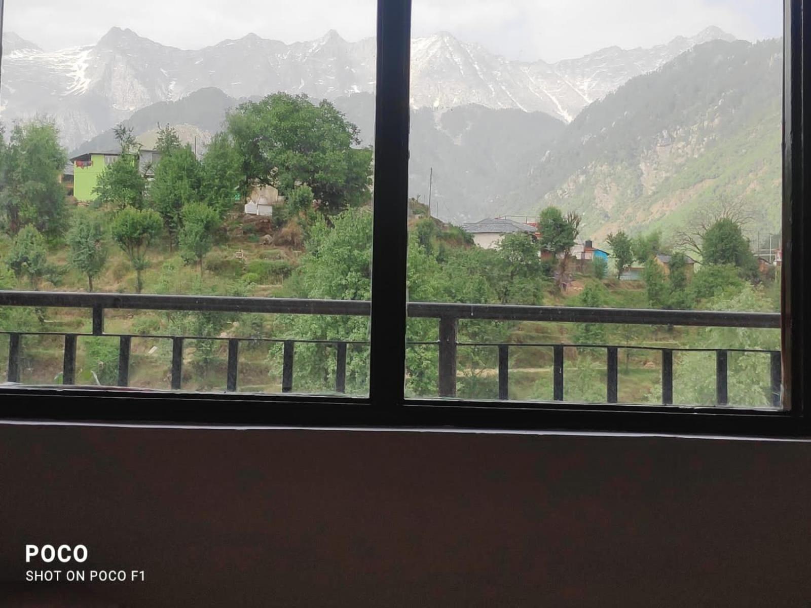 Nirmal Homestay Дхарамсала Екстериор снимка