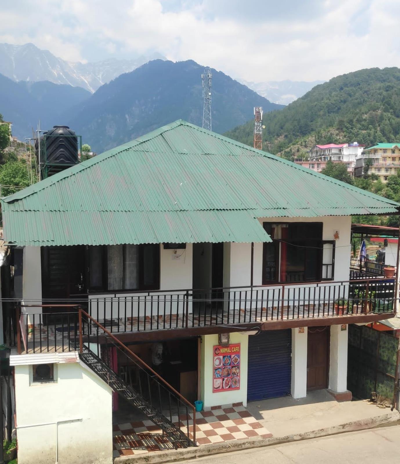Nirmal Homestay Дхарамсала Екстериор снимка