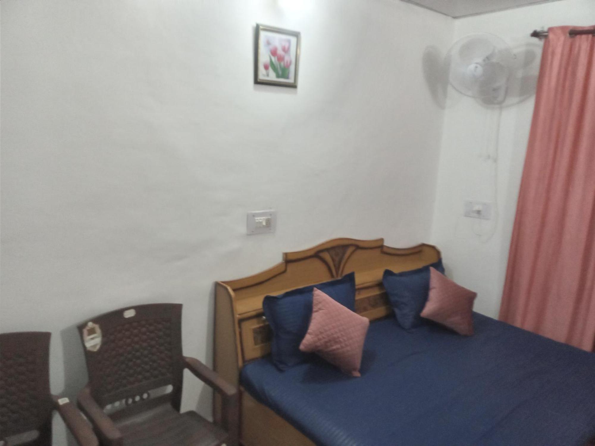 Nirmal Homestay Дхарамсала Екстериор снимка
