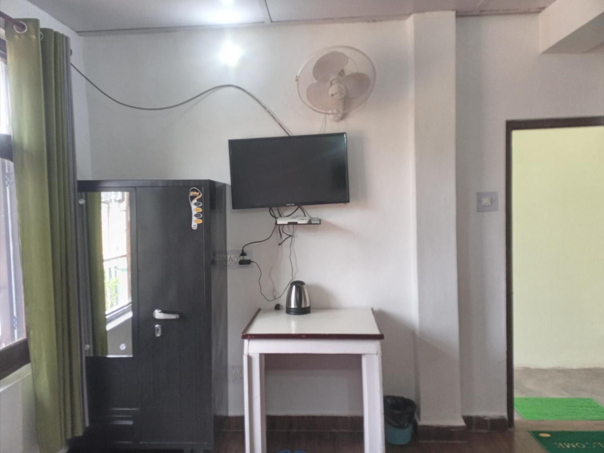 Nirmal Homestay Дхарамсала Екстериор снимка